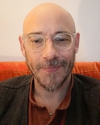 Photo of Benjamin Prosser, Psychotherapist, MA, HCPC-Art Therap.