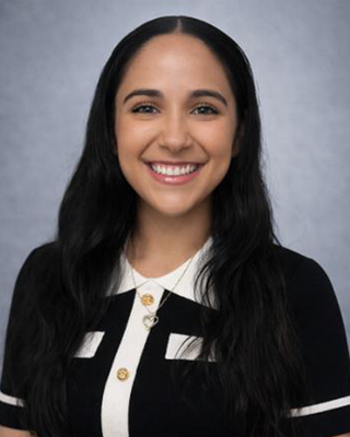 Photo of Julia Lozano, Marriage & Family Therapist, LMFT