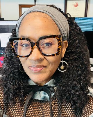 Photo of Keriomi Timpson-Bey, Clinical Social Work/Therapist, LCSW, PhD, CART