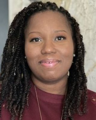 Photo of Zinaisha Lee, Pre-Licensed Professional, Qualifi