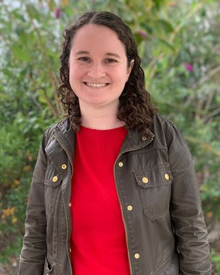Photo of Eliza Kaplan, Clinical Social Work/Therapist, MSW, LICSW