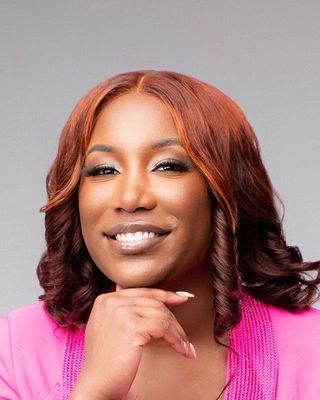 Photo of Deja Holloway, Licensed Associate Professional Counselor, MA, LAPC