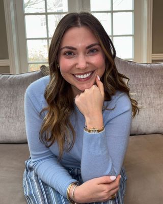 Photo of Stacey Huth, Clinical Social Work/Therapist