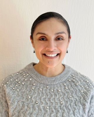 Photo of Yolanda Agredano, Psychiatrist, MD