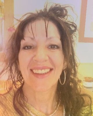 Photo of Hellena Bitsios, Psychotherapist, MA, MBACP