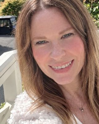 Photo of Nina Powell, Counsellor, MBACP