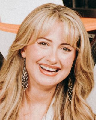 Photo of Shanelle Connell, Counsellor, RCC, RP (Q), BA, MA