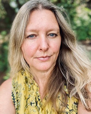 Photo of Dr. Amanda Press, Psychologist, PsyD