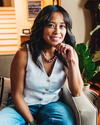 Photo of Jennifer Villena - Jennifer Villena EMDR & Talk Therapist, Marriage & Family Therapist, MA, LMFT