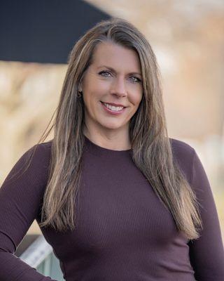 Photo of Kelly Cole- - Anxiety and Relationship Therapy , Clinical Social Work/Therapist, MSW, LISW-S