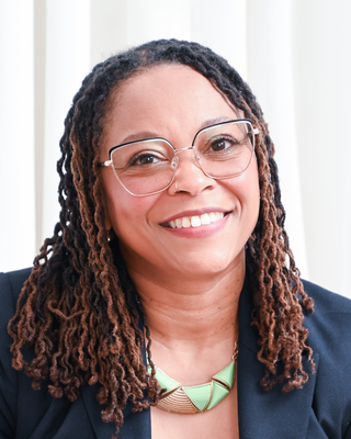 Photo of LaShunda Stewart, Licensed Professional Counselor, LPC