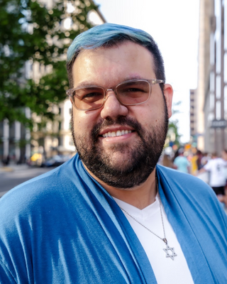 Photo of Benn May, Pre-Licensed Professional, LGSW