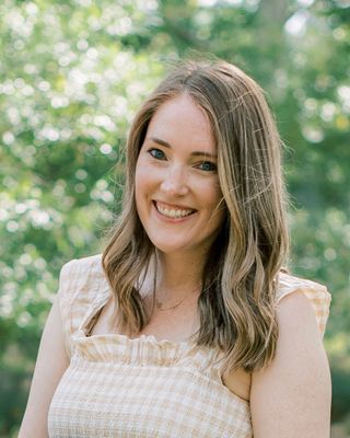 Photo of Ashley Pipes (Maye-Edwards), Clinical Social Work/Therapist, LCSW