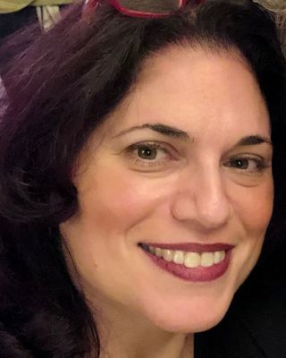 Photo of Michelle Gladstone, Counselor in Lindenhurst, NY