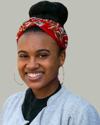 Photo of Jadis Deshong-Venay, Pre-Licensed Professional