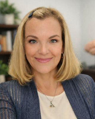 Photo of Elizabeth Manchester Murphy - Elizabeth Murphy LLC & Positive Waves Counseling, Licensed Professional Counselor, LMHC, ACAS, LSP
