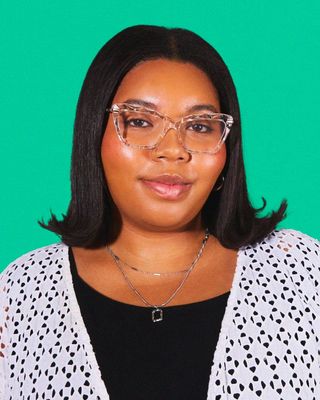 Photo of Nia Henderson, Marriage & Family Therapist, MS, LMFT
