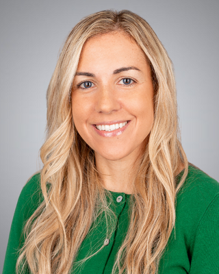 Photo of Andrea Papa- Molter, Psychiatrist, MD