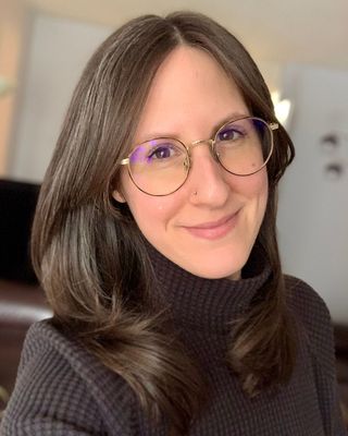 Photo of Andrea Bankova, Registered Psychotherapist (Qualifying), MACP