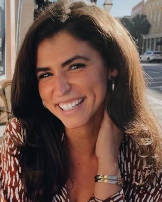 Photo of Alexandra Tsahiridis, Licensed Professional Counselor Associate, MS, MA, LPCA