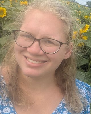 Photo of Roxanne Payne, Counsellor, MBACP