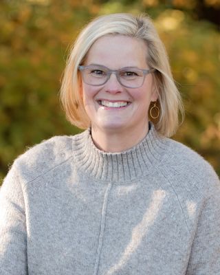 Photo of Susan Leonardson, Marriage & Family Therapist Associate, LMFTA