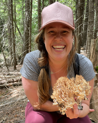 Photo of Ali Alhadeff, Clinical Social Work/Therapist, MSW, SWAICL