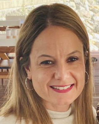 Photo of Fiona Tzouramanis, Psychologist in South Penrith, NSW