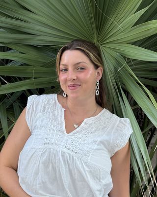 Photo of Caroline Swan, Licensed Master Social Worker, LMSW