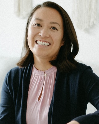 Photo of Julie Nguyen, Counselor in Lakewood, OH
