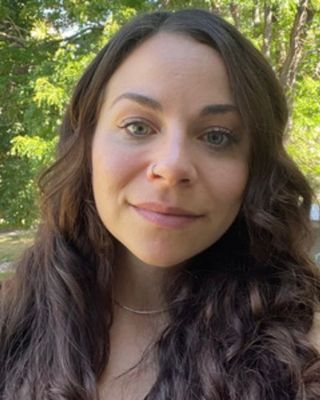 Photo of Nina Giglio, Licensed Professional Counselor