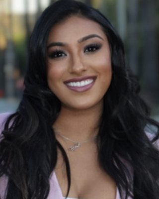 Photo of Karishma Narayan, Psychiatric Nurse Practitioner, PMHNP