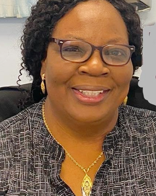 Photo of Grace Adeagbo, Psychiatric Nurse Practitioner, PMHNP