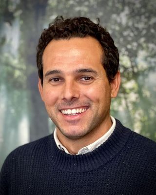 Photo of Mateo Leonardo, Marriage & Family Therapist, LMFT, CSAT