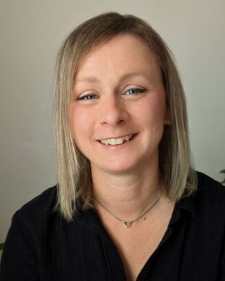 Photo of Karolina Rozworska, Psychologist, RPsych