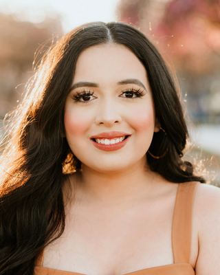 Photo of Melissa Avina, Marriage & Family Therapist, LMFT