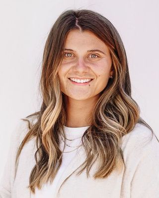 Photo of Avery Hoppe, Associate Professional Clinical Counselor in San Clemente, CA