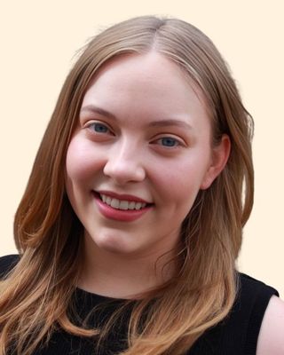 Photo of Taylor Edwards, Pre-Licensed Professional, MSW, LSW