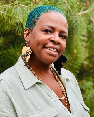 Photo of Ebony Johnson, Clinical Social Work/Therapist, LSW, SWC, MSW, ADDC