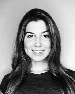 Photo of Tisha Gray, Marriage & Family Therapist Intern, MA, MFT-I, E-RYT