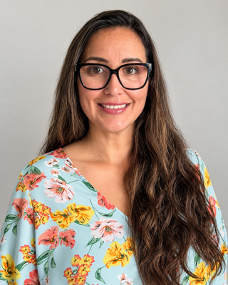 Photo of Emma Loftus, Psychiatric Nurse Practitioner, PMHNP-C, FNP-C, MSN