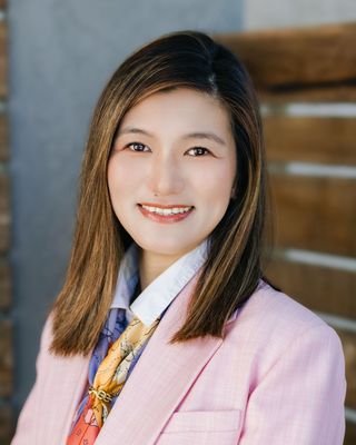 Photo of Dr. Zhixian (grace) Ren, Marriage & Family Therapist, PhD, LMFT