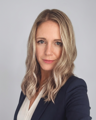Photo of Jessica Horn, Counsellor, MA, MBACP