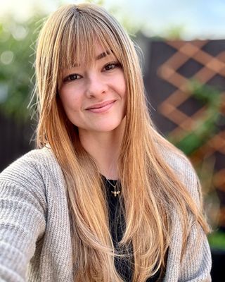 Photo of Fee Engelhard, Counsellor, BACP