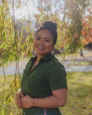 Photo of Hannah Abiertas, Counsellor, LCT-C, CCTP-II, CCC, MACP