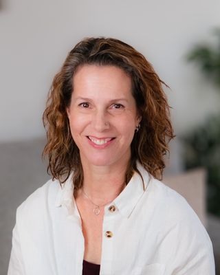 Photo of Jennifer Dacre, Counsellor, MACP, RCC