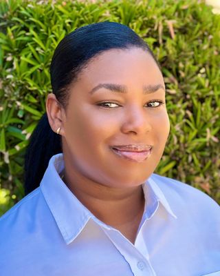Photo of Courtney People, Marriage & Family Therapist Associate, AMFT