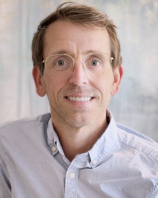 Photo of Dr. Robert Kinney, Psychologist, PhD, LP