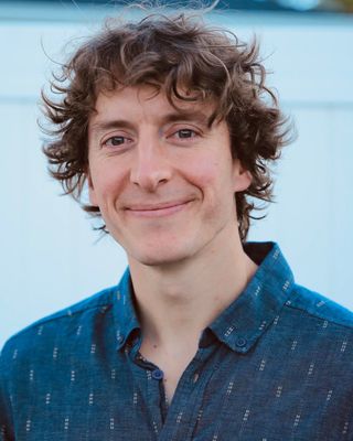 Photo of Peter Steele, Licensed Professional Counselor Candidate, LPCC