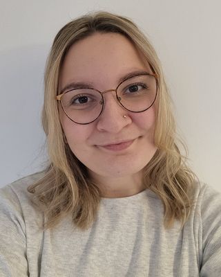 Photo of Katie Norsworthy, Counsellor, MSc, MNCPS Acc.